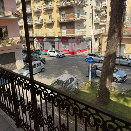 Maison Dante Guest house